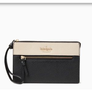 🆕 Kate Spade Jackson Street Lancey wristlet